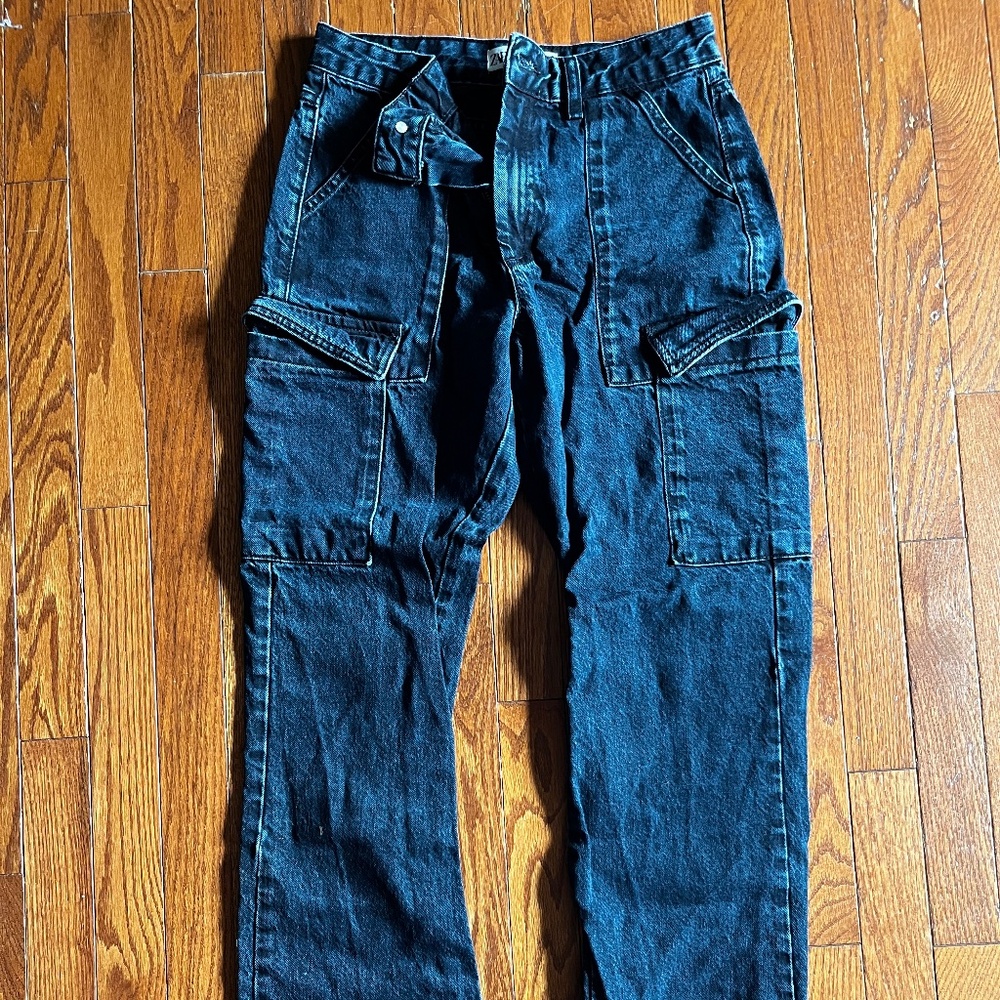 Zara jeans size 4